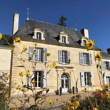 Demeure De Beaulieu Bed & Breakfast Le Coudray-Macouard