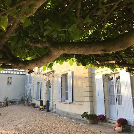 Bed & Breakfast Demeure De Beaulieu 3*
